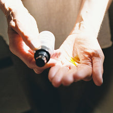 Load image into Gallery viewer, BALANCING OIL CLEANSER